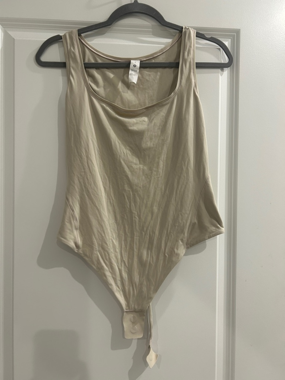 Lululemon Womens Beige Tan Scoop Neck Bodysuit Large Nulu Ultra Soft Wundermost